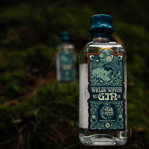 welsh witch original dry gin